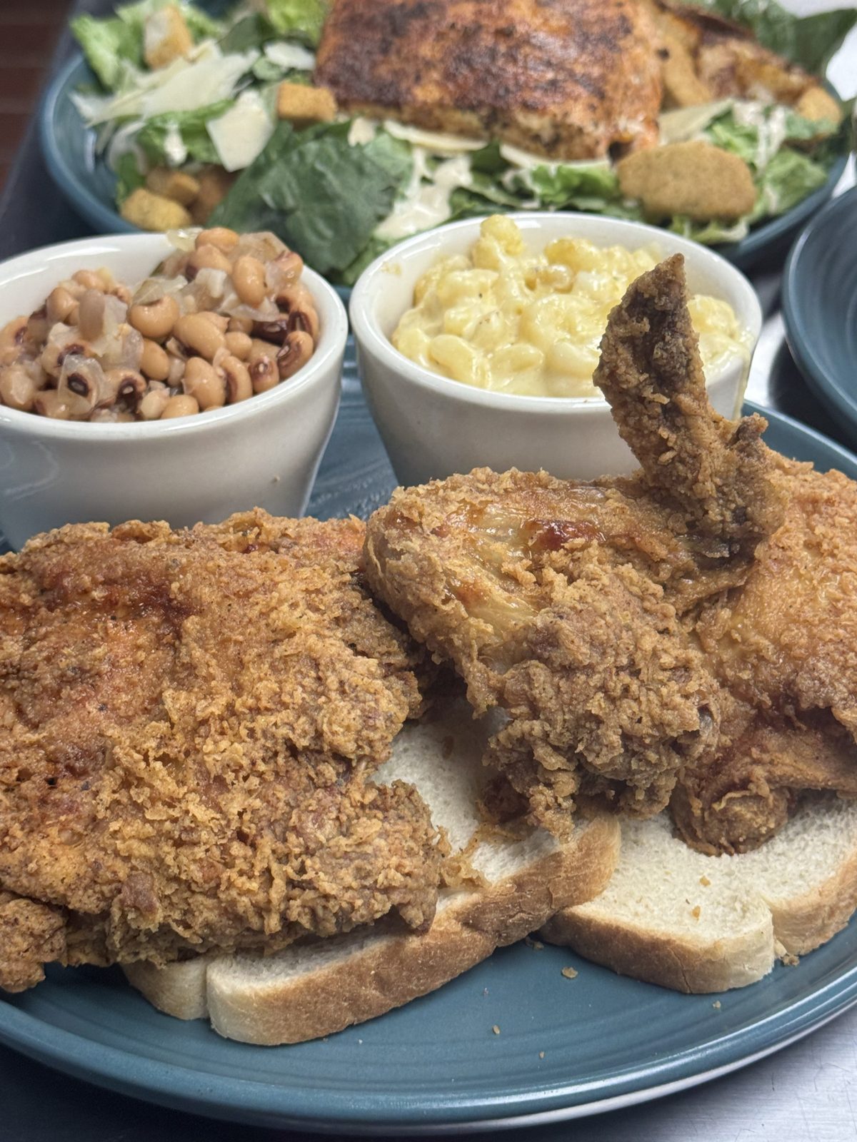 Fried Chicken Plate & Sides